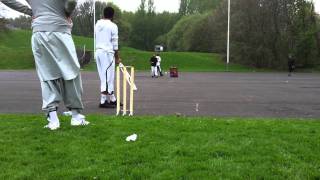 preview picture of video 'High Definition- Playing cricket in stoneyholme burnley park cheap wicket + Ayaz bowling'