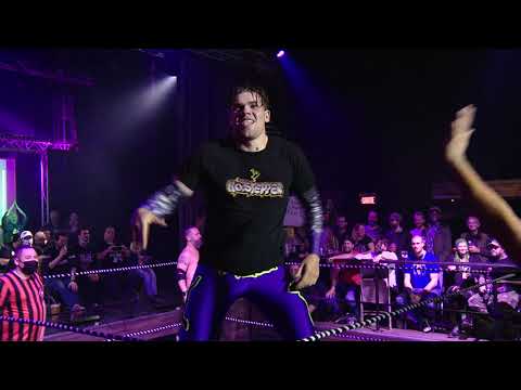 [FREE MATCH] SeXXXy Eddy vs. "Hotstepper" Macrae Martin #FMLFREEMATCH