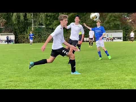 VV RIJSOORD JO17-1 tegen ASWH JO17-2. 8.10.2022