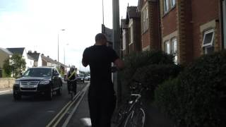 preview picture of video 'Pavement cyclist Hollow Way, Oxford 18th July 2012 #1'