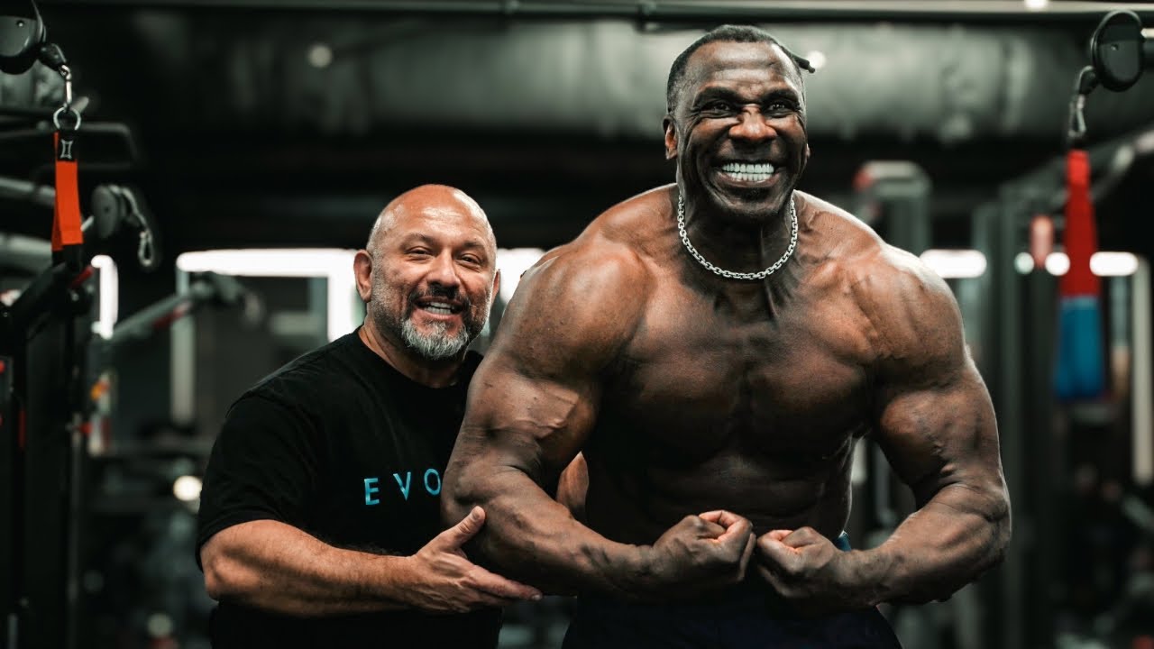 CLUB SHAY SHAY CHEST DAY