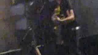 the living end doing elvis song!!