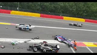 [情報] W Series發生嚴重事故 兩位車手送醫