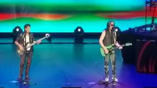 Todd Rundgren&#39;s Utopia &quot;Do Ya&quot; St Petersburg, Fl 4/27/18