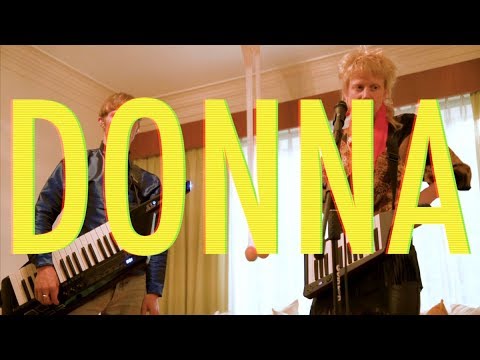 Ankathie Koi - Donna (Live Session)