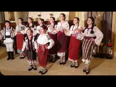 Elena Gabriela Prejvara si Ioana Nicorescu - Doua flori maicuta are