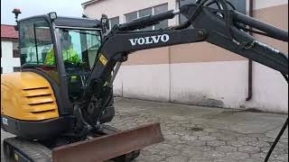 Мини-экскаватор Volvo EC27C TYLKO 4200 MOTOGODZIN Młot 3 łyżki w komplecie | Изображение 4 - Machineryline