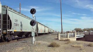 preview picture of video 'Railfanning the UP Pratt Sub - Dalhart 11-07-09 part 2'
