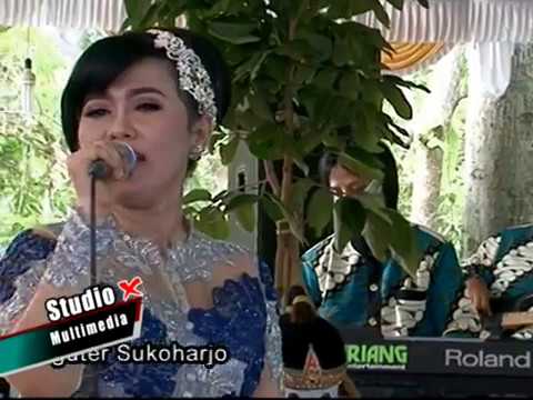 Ayuswara Pantai Klayar Revansa Sugihan 2016