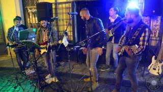 Bonus Track - I Heard It Through the Grapevine - Kaiser Chiefs cover