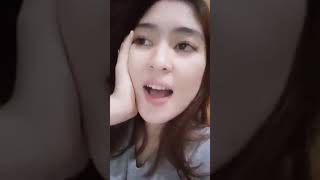 Download lagu FIRST VIDEO mp3