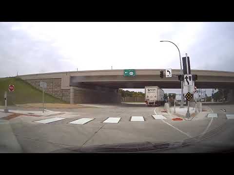 New diverging diamond interchange at US-169 and MN-41 outside Shakopee, MN