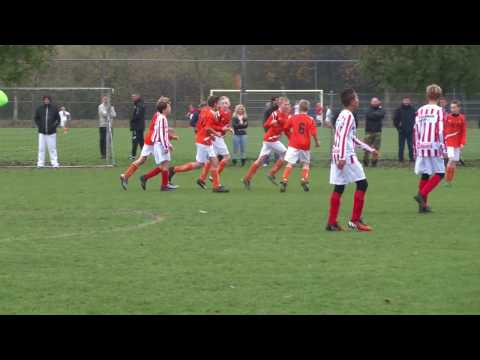 DVV JO13-1 -  Bennekom JO13-2 "De doelpunten" (05-11-2016)