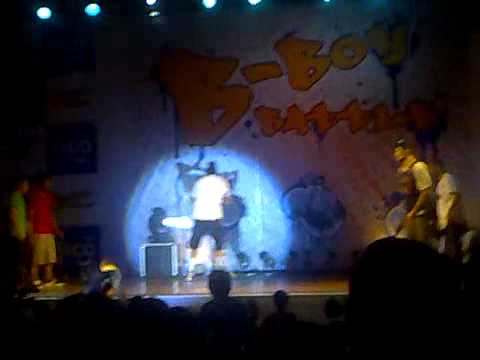 Bboy Clil Big jw & Nive five Vs Frane Team on FMK 2010