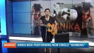 Kiwi songstress Anika Moa performs live in studio