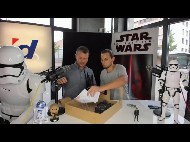 Video Teaser für Unboxing Hasbro Star Wars EP. 8 SWU 3.75" Vehicle Class D