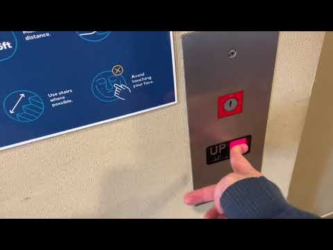 Long Hydraulic Elevator at Hampton Inn Litchfield IL