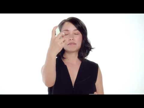Shiseido Apsauga nuo saulės Compact Foundation SPF30, 12 g video