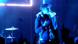 Kids In Glass Houses - The Best Is Yet To Come