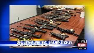 Coos Bay arrest yields drugs and 21 guns