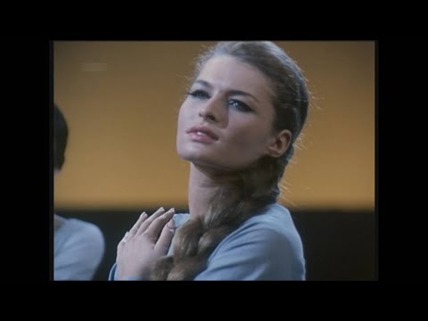 Karmon Dancers & Leah Dorly לאה דורלי - Shir Eres Nigbi שיר ערש נגבי (1966)