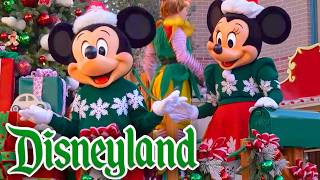 Download lagu A Christmas Fantasy Parade 2024 at Disneyland - Full Show [4K POV] mp3