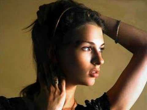 download lagu mp3 mp4 Eros Ramazzotti Nell Azzurrit, download lagu Eros Ramazzotti Nell Azzurrit gratis, unduh video klip Eros Ramazzotti Nell Azzurrit