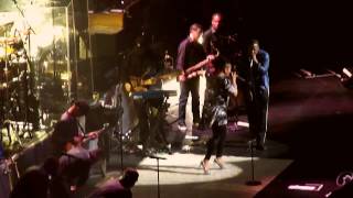 Jill Scott & Doug E Fresh - All Cried Out (Live) HD