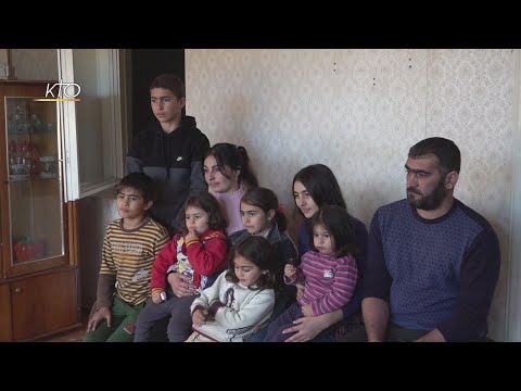 Familles déplacées, du Haut-Karabagh à Gyumri