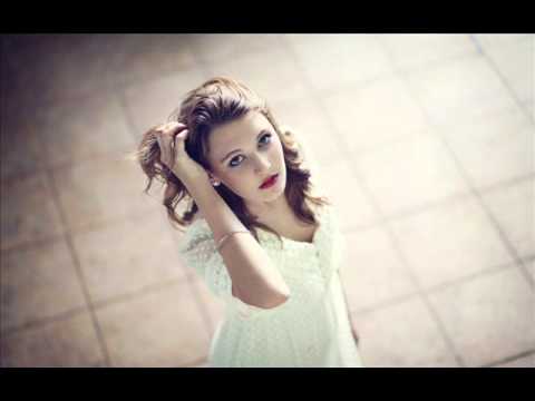 Kadebostany - Castle in The Snow (Bentley Grey Nu Disco Remix) ♪ ♫ ♪ ♫ ♪ ♫