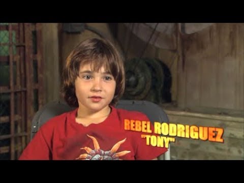 Casting Rebel - Looked Like All The Doomed Kids - Third Special Feature From Planet Terror