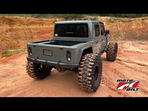 Jeep Gladiator on tons and bobbed bed