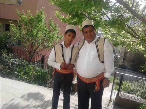 VALI- Pllumi ft Landi & Festi