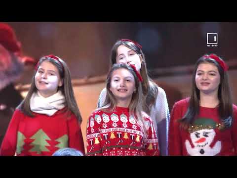 Georgeta Voinovan & Crescendo "Minunile se intampla"  Revelion TV Moldova 1