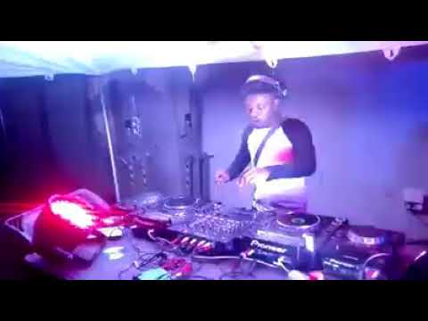 Dj Sgo live at Emalahleni color fest.