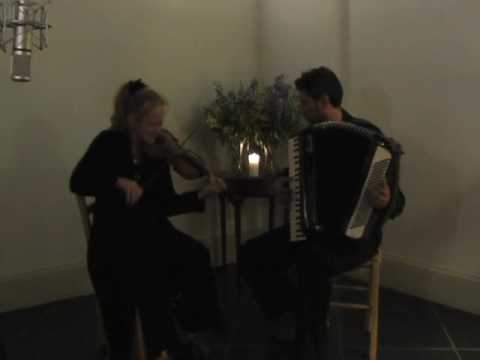 "Tarantella"  -  Edward Jay and Fiona Barrow - Accordion/Violin duo - (the Bristol Players)
