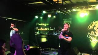 Edo Maajka - Jesmo l&#39; sami - Live at Vintage Industrial Bar, Zagreb - 2016-01-22