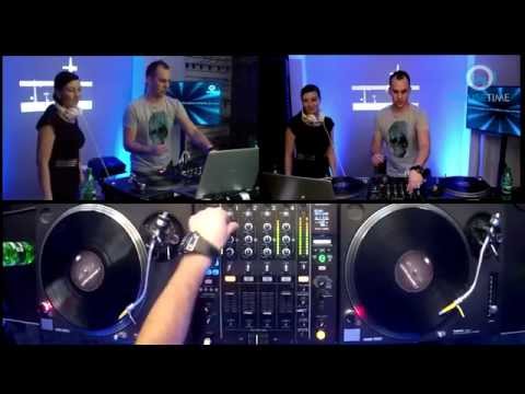 housetime.sk session #06 - Tanya & Anfree