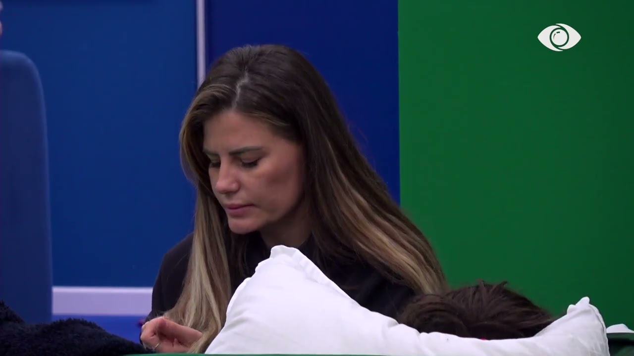 “Po bëjnë ping-pong sepse e dinë që…”/ Amberi bisedon me Valbonën për lojën