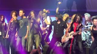 BOSTON STRONG - Aerosmith - Dirty Water - Grand Finale