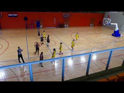 ŽKK Vindi - ŽKK Medveščak (J) (61:56) - 1. poluvrijeme