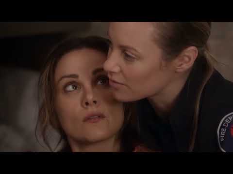 Maya and Carina | 6x10 Maya Vists Carina At Hotel