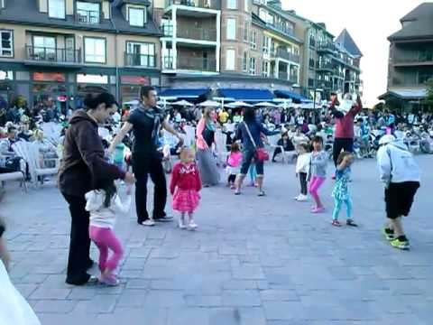 Liza and Roma dancing Reggae @Blue Mountain 8-2013