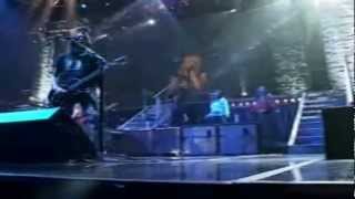 HILARY DUFF WEIRD  LIVE (REMASTERED 2012.)