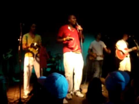 Grupo VôProSamba--A Batucada/Quando Ela Souber