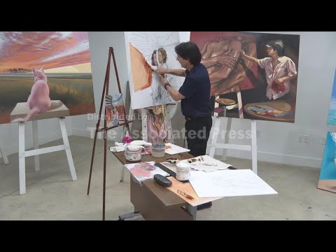 From red donkeys to vibrant art: Fernando Dávila's colorful journey as a colorblind painter