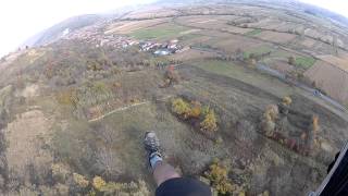 preview picture of video 'My second paragliding session at Fantanele, Mures; October 13, 2013.'
