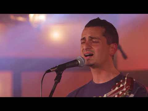 CONTRA LAS CUERDAS - ''Un día más'' (HD) - Autores En Vivo // Ciclo 8