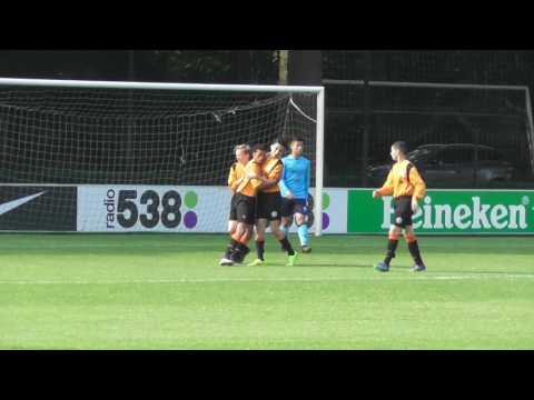 29 mei 2017 VV De Meern JO15-1 - FC Utrecht JO14-1 2-3 Doelpunt Charmant (1-1)