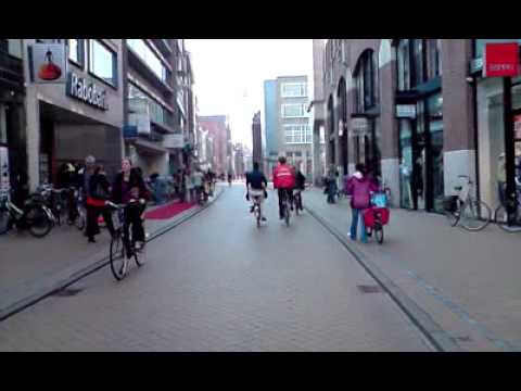Groningen Centrum op de fiets in de spits
